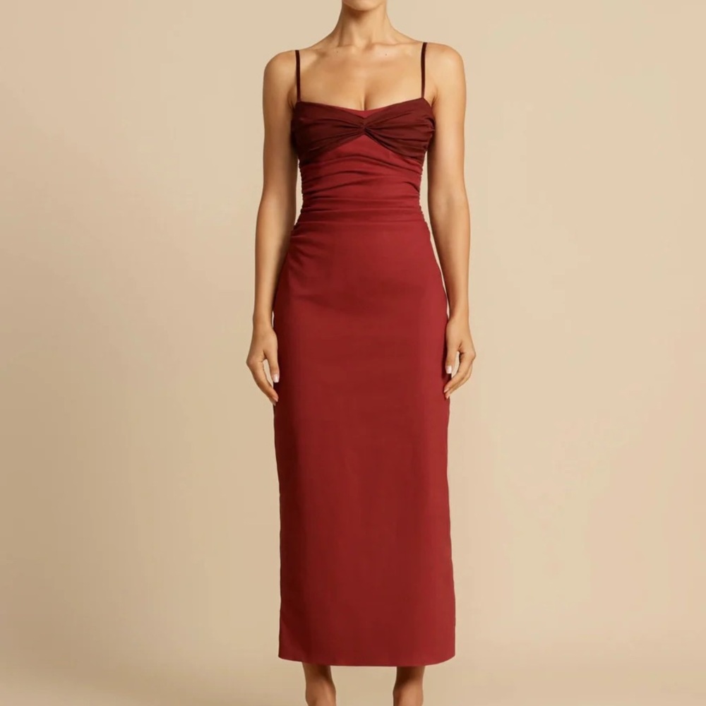 Kinsley Spaghetti Strap Midi Dress in Burgundy